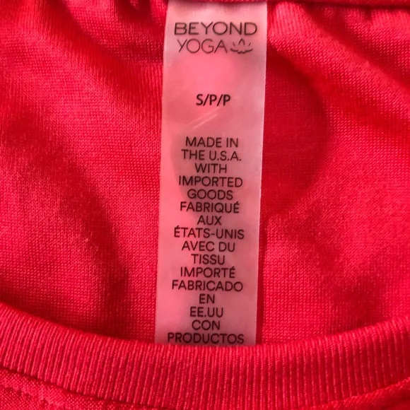 Beyond Yoga Red Sleeveless Women's Top Size S - Picture 6 of 7